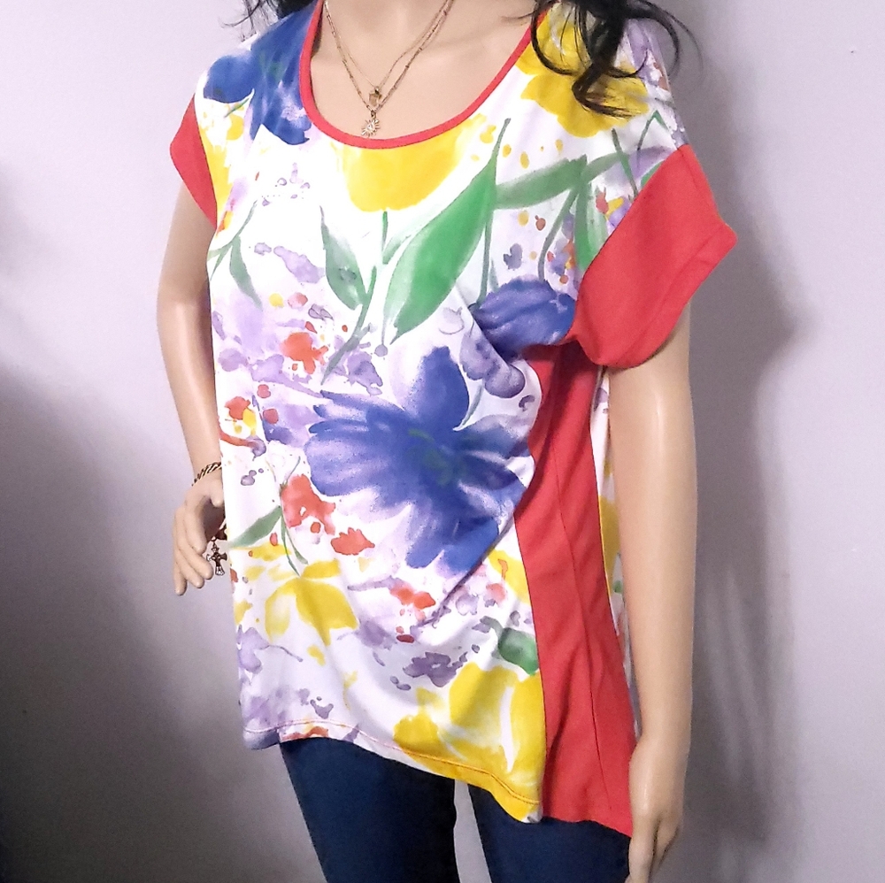 Isle Apparel High-Low Blouse Size M